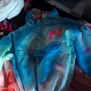 MTV windbreaker